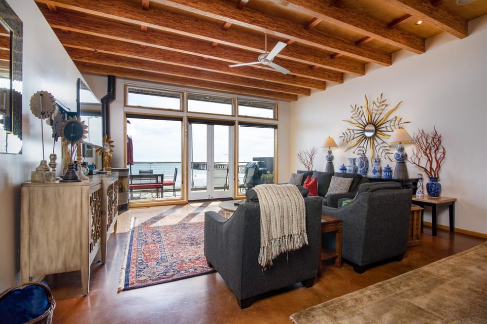 144 Oceanfront House in Cayucos