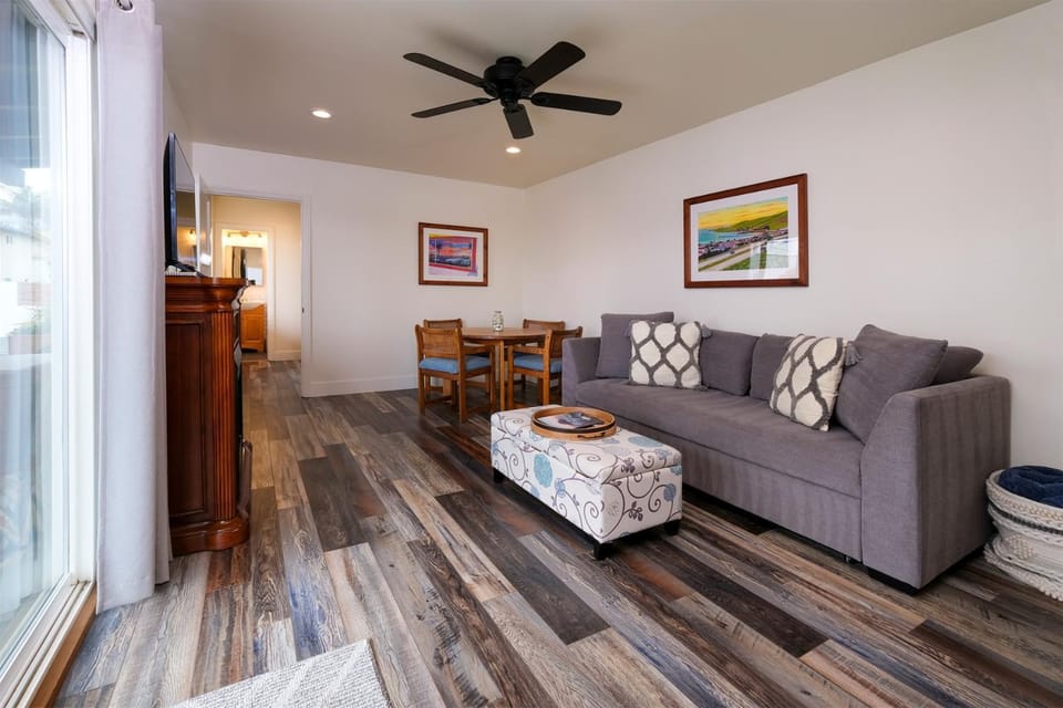 Sea Gull Queen Suite House in Cayucos