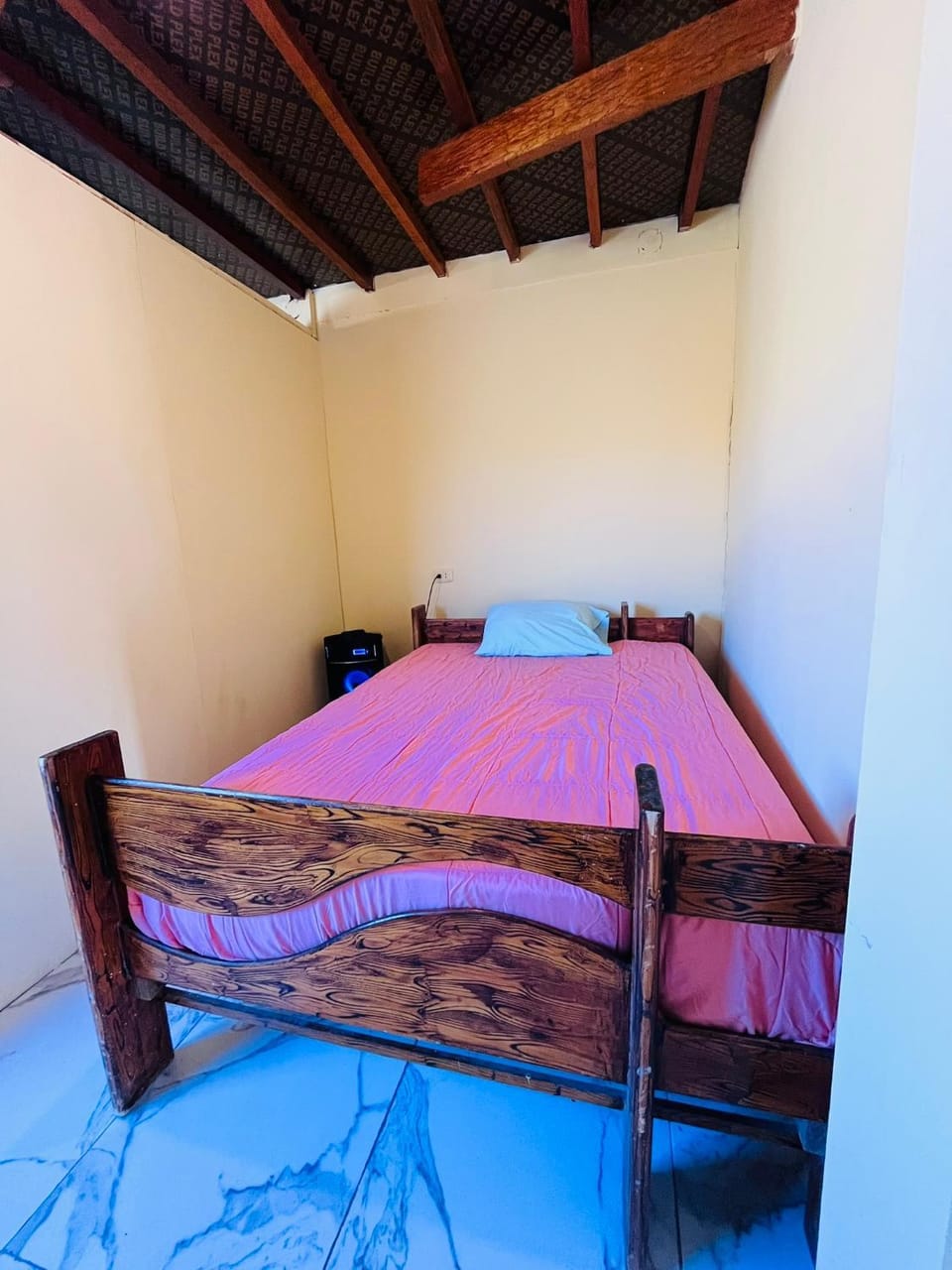 Property building, Bed