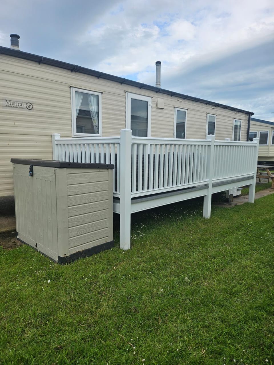 Jones caravan hire sycamore walk lyons robinhood rhyl House in Rhyl