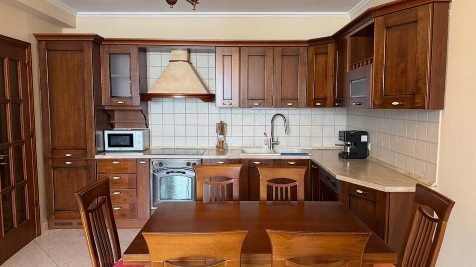 33Bs New Bazaar Apartment in Tirana