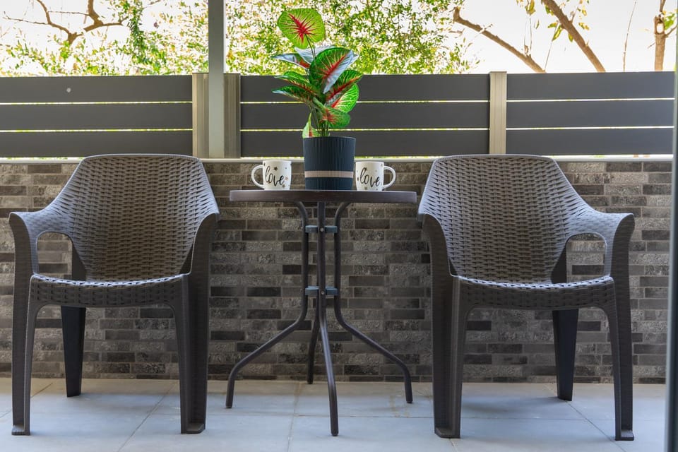 Balcony/Terrace, Dining area