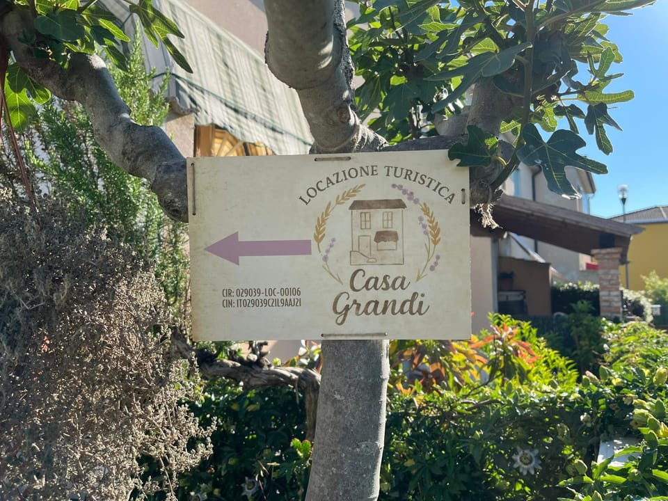 Property logo or sign, Garden