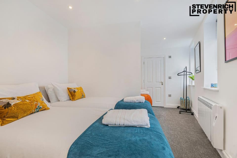 Luxury Flat, Brighton City Centre, Sleeps 7 Apartment in Brighton