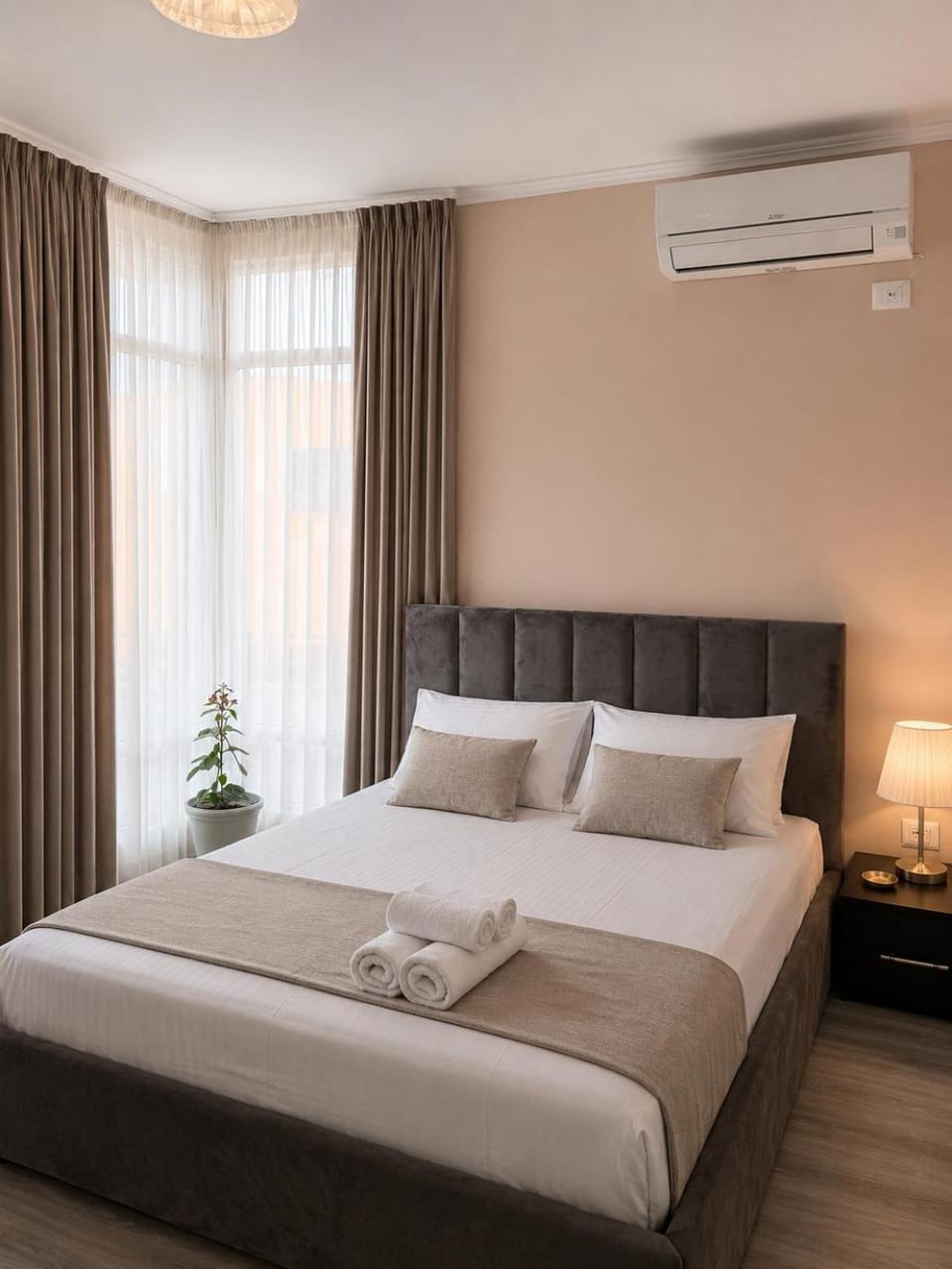 LakeView Luxury Apartment Tirana 2 Apartment in Tirana