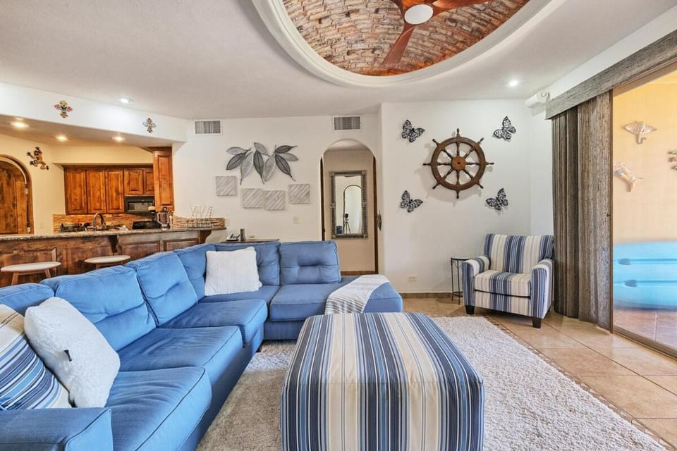Coastal Calm Poolside Condo w Patio Apartment in Rocky Point
