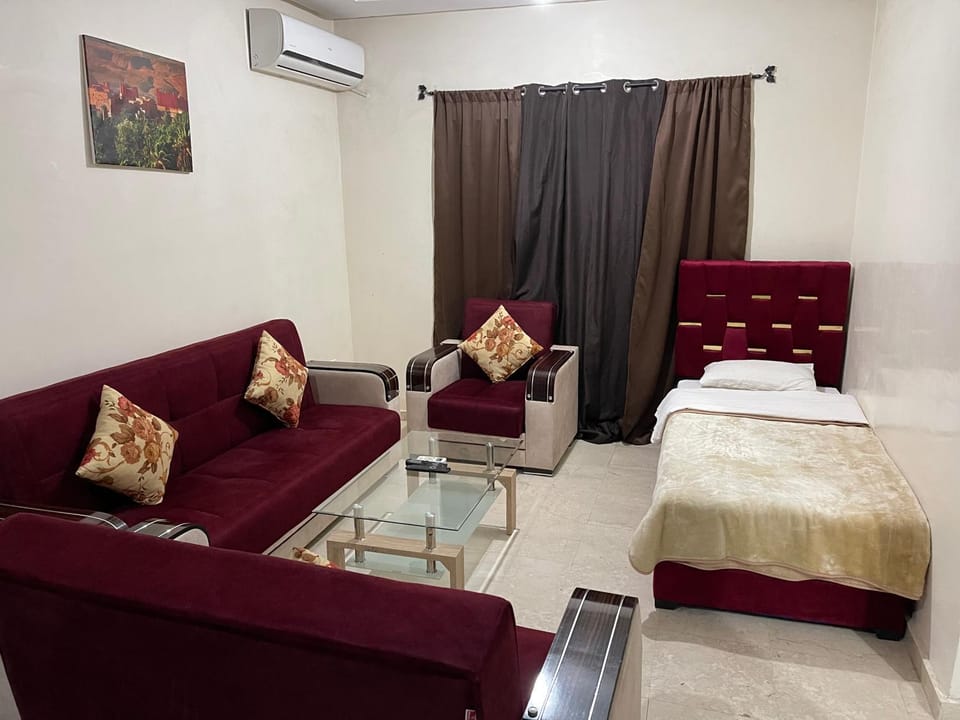 ApartmentS Family With Parking 24H للعائلات فقط Apartment in Marrakesh