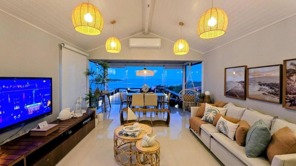 Sea View with Beach in Resort Style House in Armacao dos Buzios