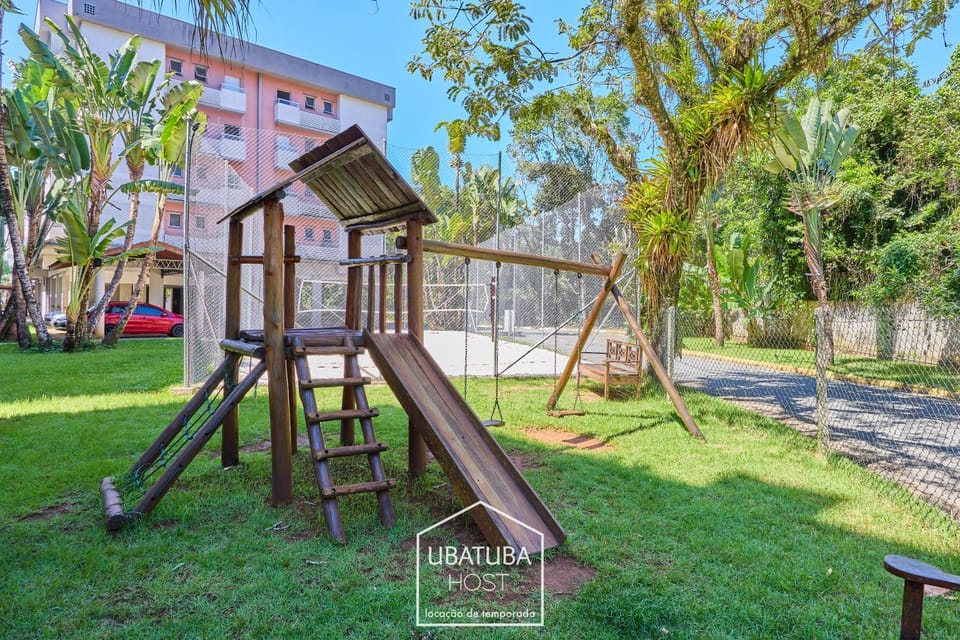 Day, Natural landscape, Children play ground, Garden view