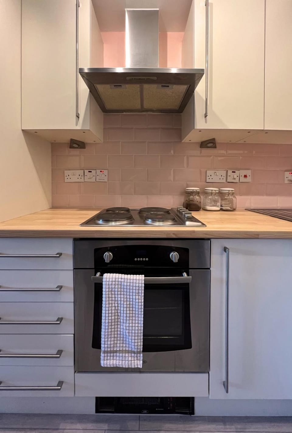 Cosy and Stylish 1BD Flat in Central Margate Apartment in Margate