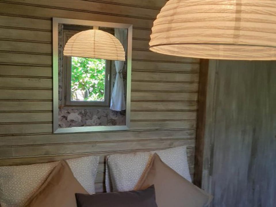 Chalet avec climatisation - 4 pers. - API-1-52-2808 Campground/ 
RV Resort in Provence-Alpes-Côte d'Azur