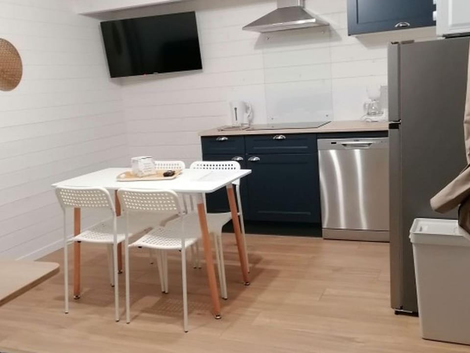 Chalet accueillant - 6 pers. - API-1-52-2818 Campground/ 
RV Resort in Provence-Alpes-Côte d'Azur