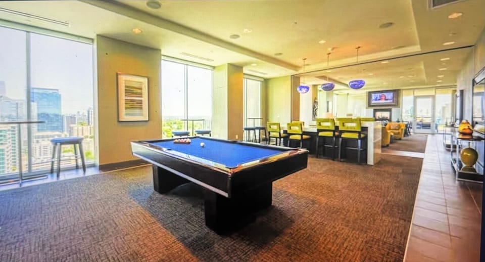 Game Room, Game Room