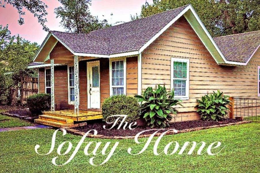 SOFAY HOME by BAUM Stadium-UA-Greenway-Dickson St House in Fayetteville