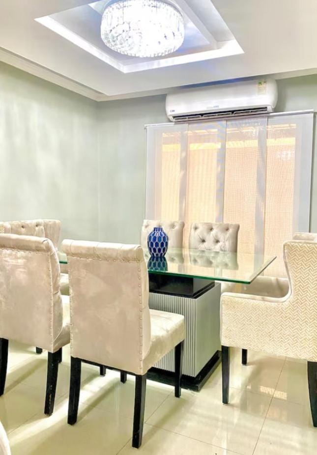 Residence Machala Luxury Home Security 24 time Garage Villa in Ecuador