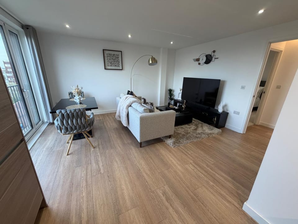 Apartment Sleeps 4 with Dishwasher Apartment in London Borough of Southwark
