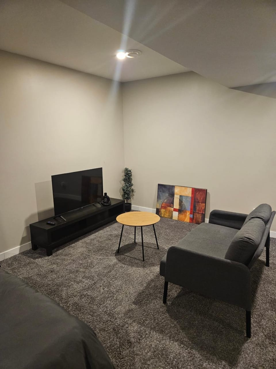 TV and multimedia, Seating area