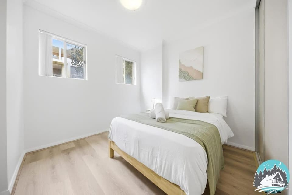 Stylish 2B Retreat with Parking Apartment in Merrylands