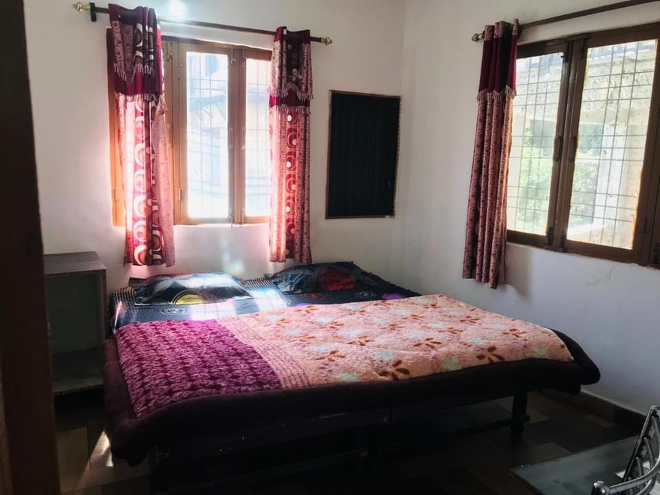 Amar home stay Vacation rental in Uttarakhand