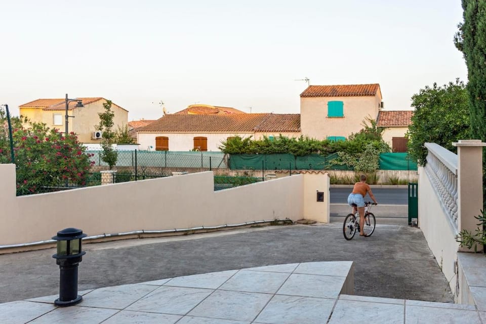 Vol - au - Vent - Cheerful 5-bedroom villa with pool House in Marseillan