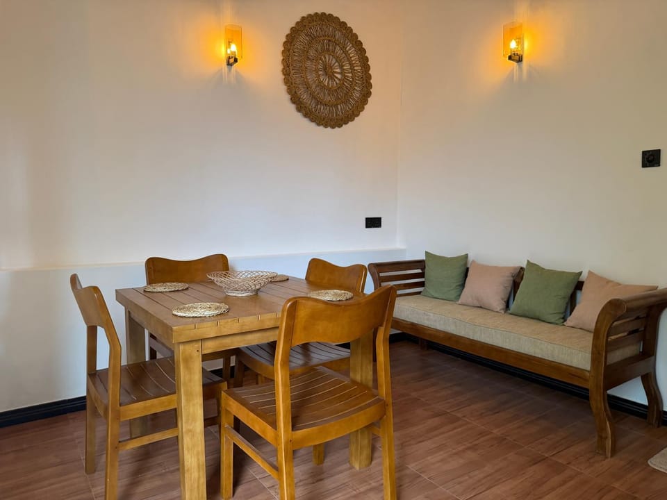 Earthora Escape House in Southern Province