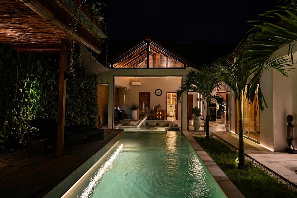 Night, Swimming pool