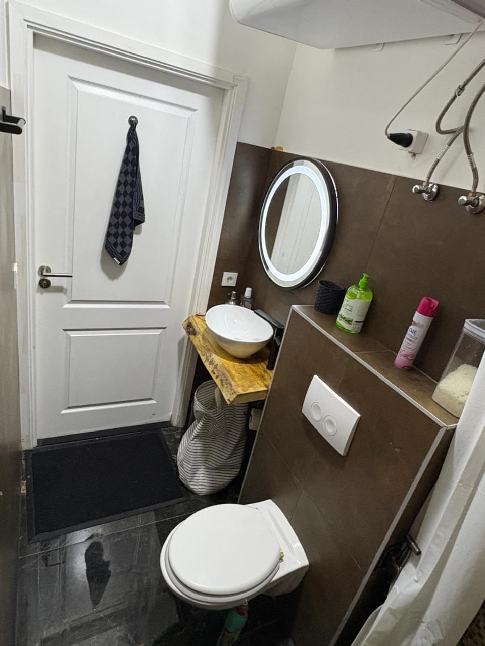 Shah residency Apartment in Leiden