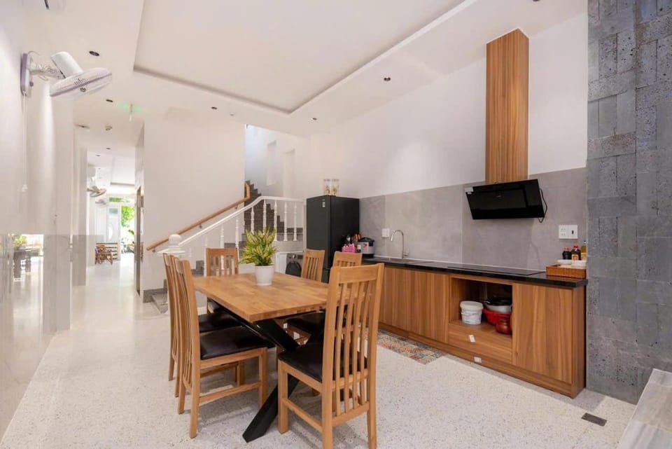 Communal lounge/ TV room, TV and multimedia, Kitchen or kitchenette, Living room, Seating area, Dining area, Evening entertainment, minibar