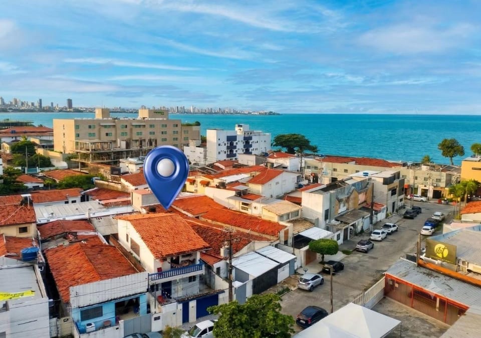 Property building, Neighbourhood, Bird's eye view, Beach, City view, Sea view, Street view, Location
