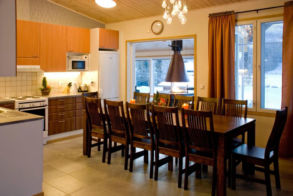 VILLA PUUSTILA (6 mh) House in Finland
