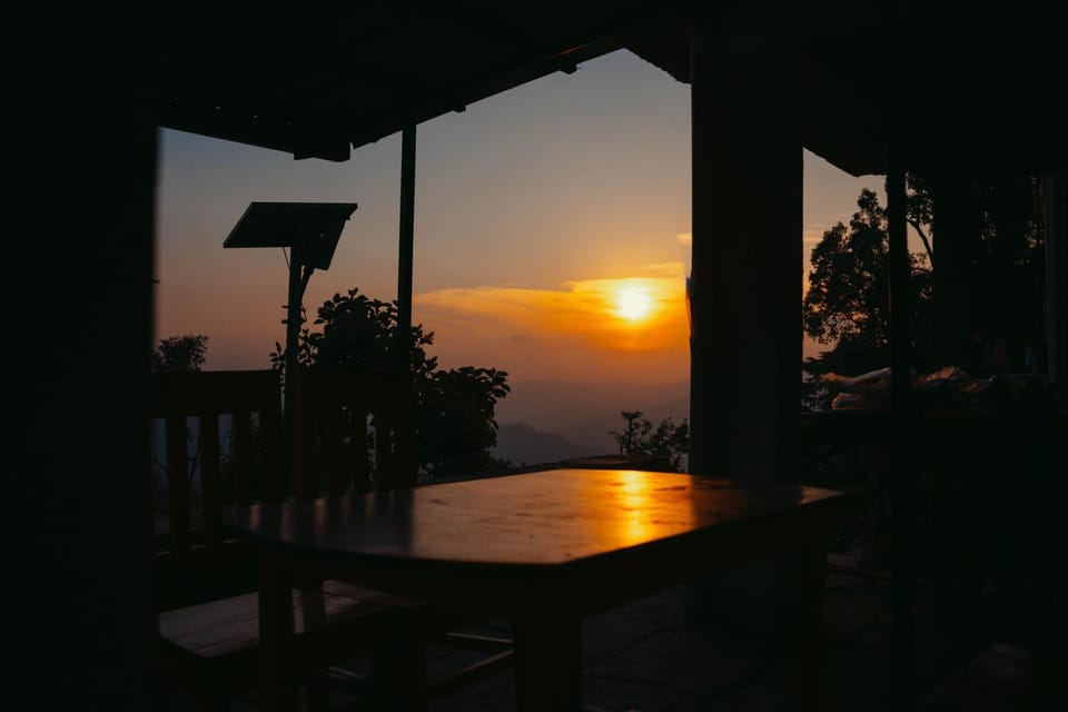 Restaurant/places to eat, Natural landscape, Dining area, Mountain view, Breakfast, Sunrise, Sunset