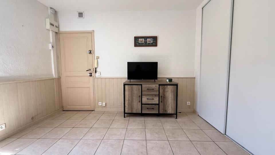 Petit studio a Draguignan Apartment in French Riviera