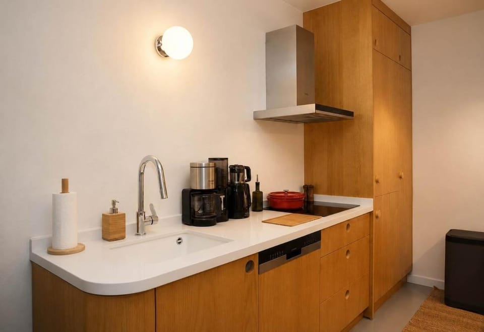 Ayvalık Center Modern Detached House in the City Center House in İzmir Province