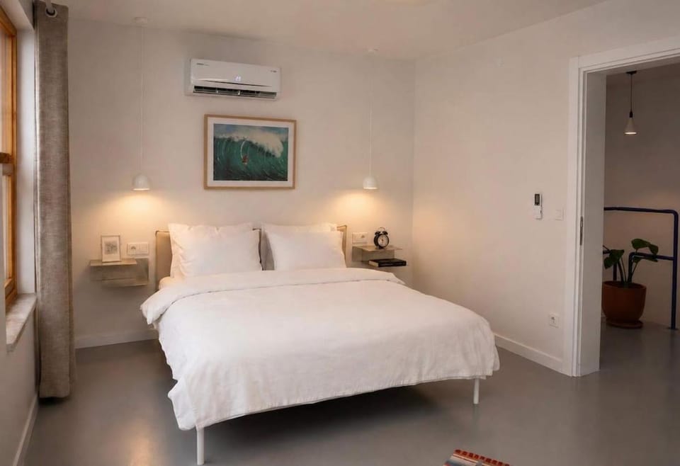 Ayvalık Center Modern Detached House in the City Center House in İzmir Province