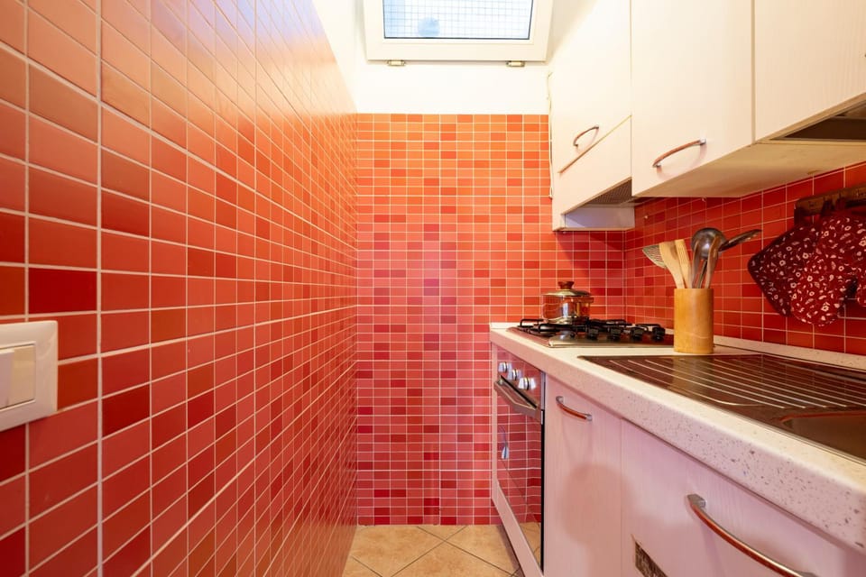 oven, kitchen
