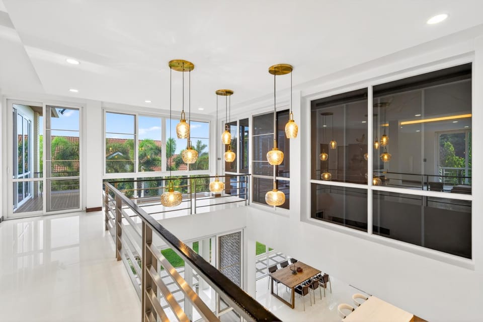 Communal lounge/ TV room, Communal kitchen
