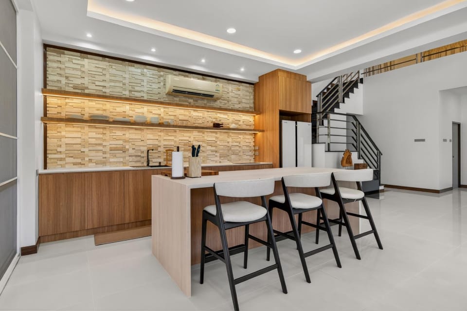 Kitchen or kitchenette, Communal kitchen, kitchen
