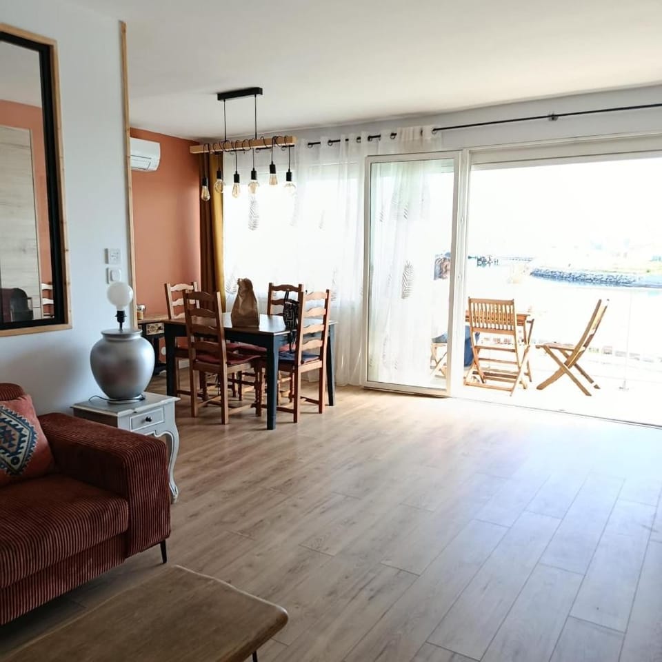 Bel appartement 2 chambres, plage à 5 min à pied Apartment in Port-la-Nouvelle