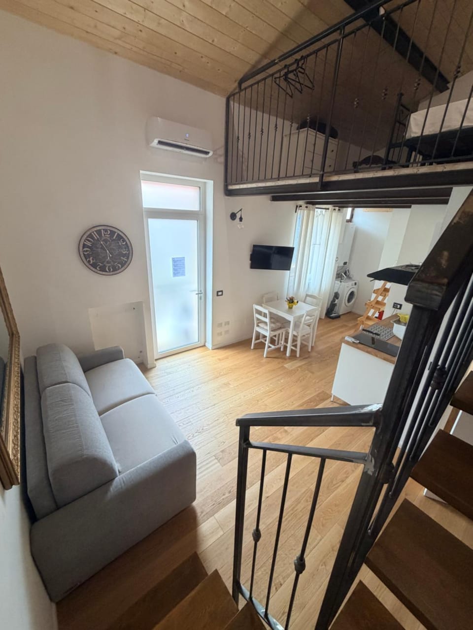 Casa vacanza IL Kastriota Apartment in Arona