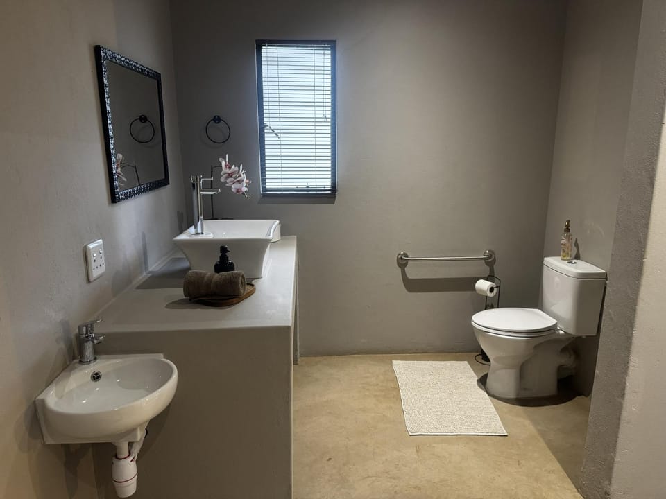 ZAKA Lodge Nature lodge in Gauteng