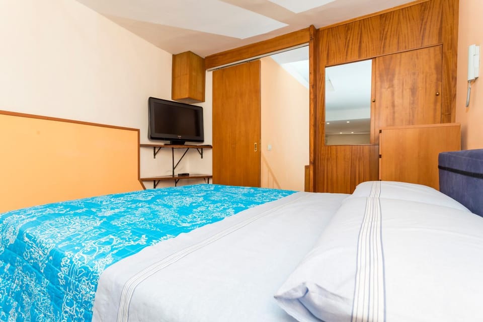 Property building, Living room, Bedroom