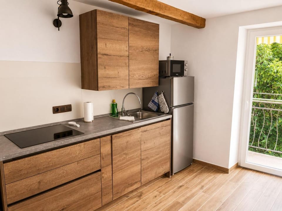 One-Bedroom Apartment in the Heart of Korčula Apartment in Korčula