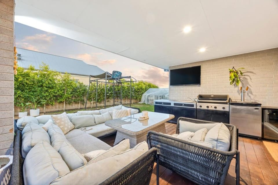 Spacious 4BR Family Escape House in Ocean Grove