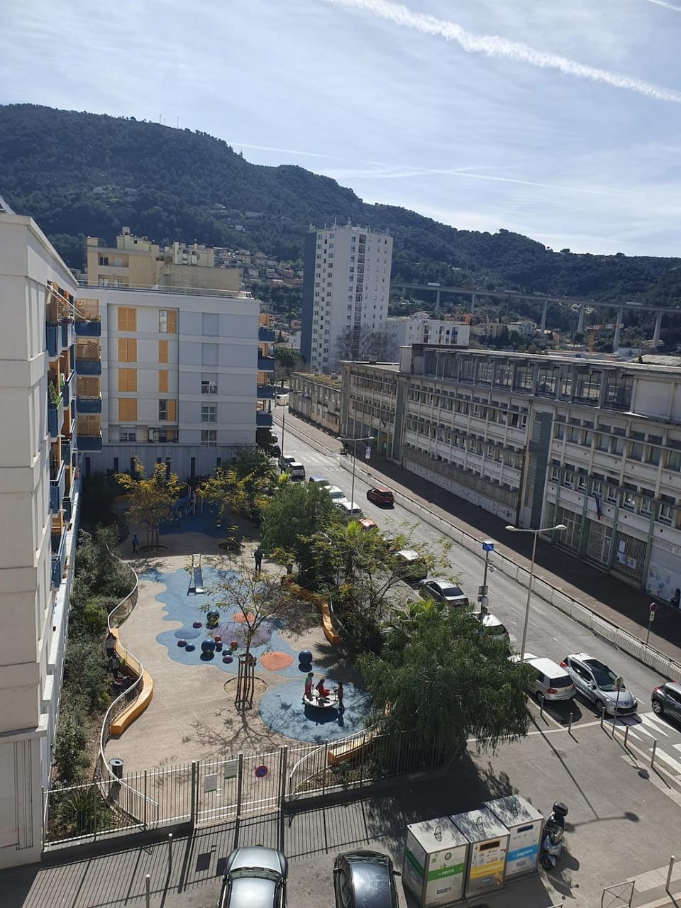 room for rent staying with a resident Vacation rental in 06340 La Trinité, France