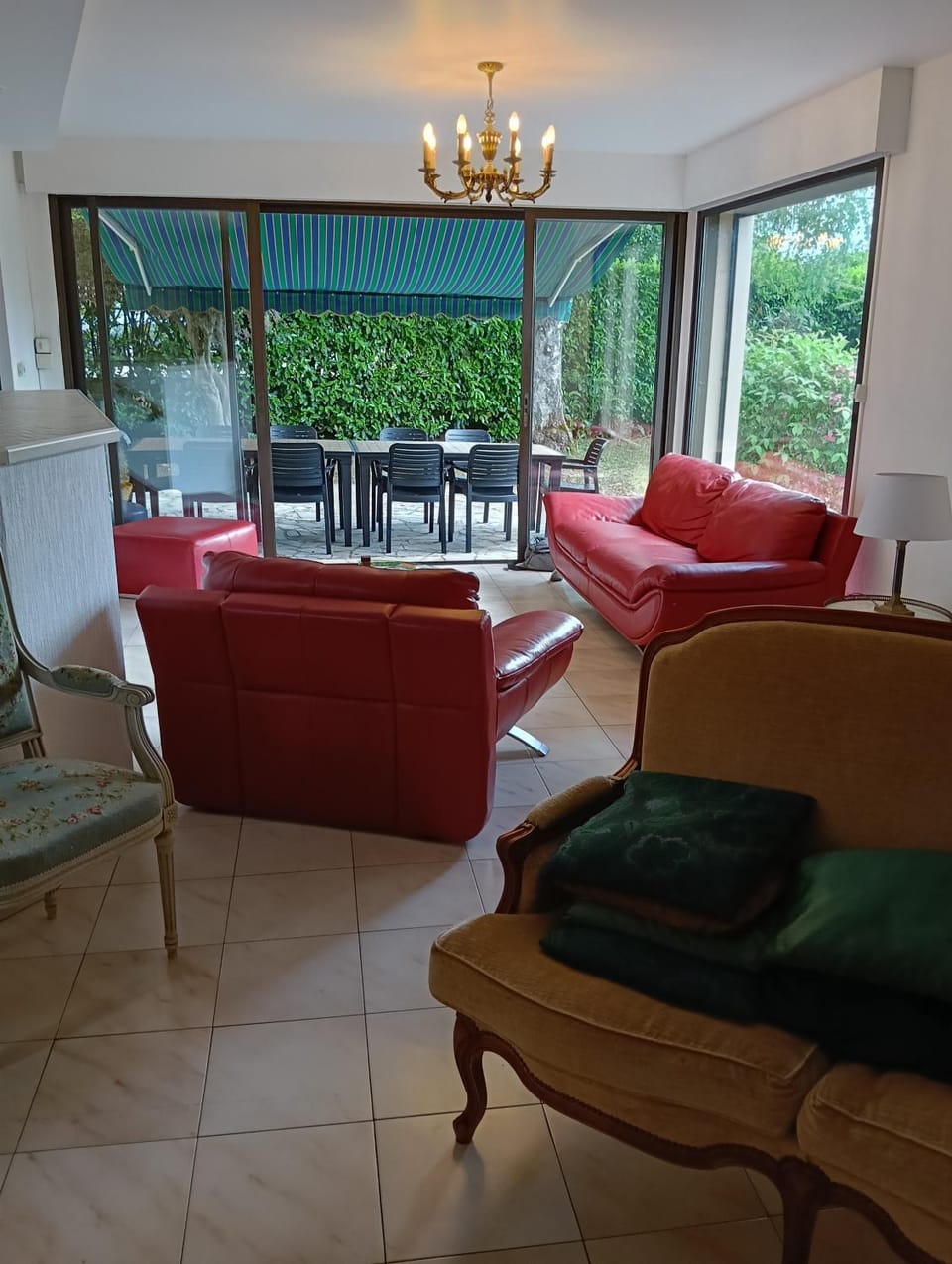 Seating area