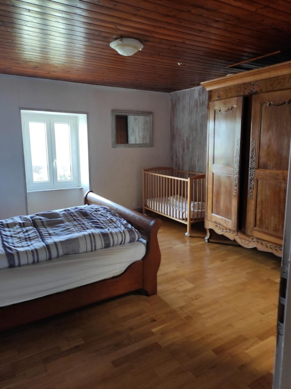 Chambre d hôtes 3 avec jacuzzi Bed and Breakfast in Pays de la Loire