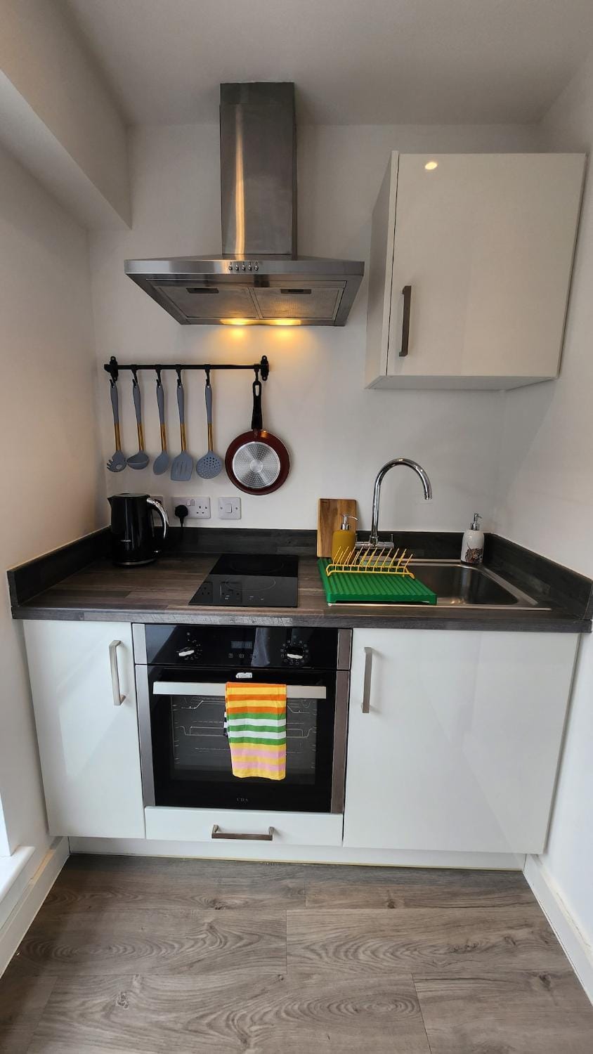 Kitchen or kitchenette, stove