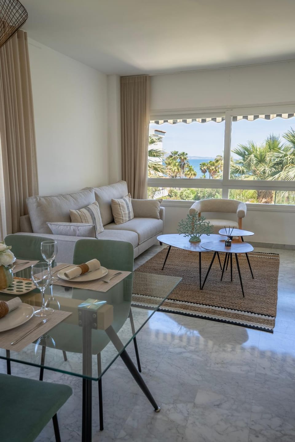 View (from property/room), Living room, Dining area