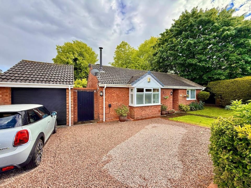 Wolsey Way sleeps 5 House in Lincoln