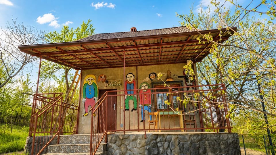 Casa Tranquila - peace & retreat House in Moldova
